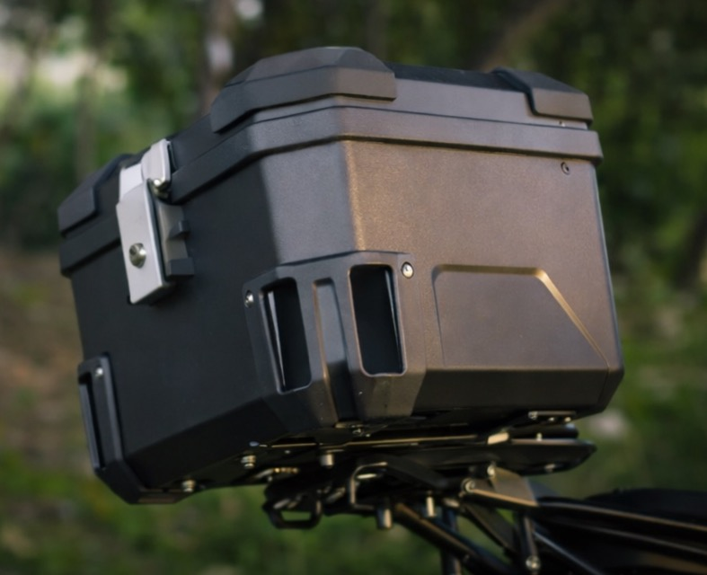 Aluminum Top Box for motorcycle touring